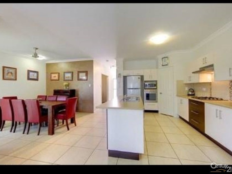 Bohle Plains QLD 4817