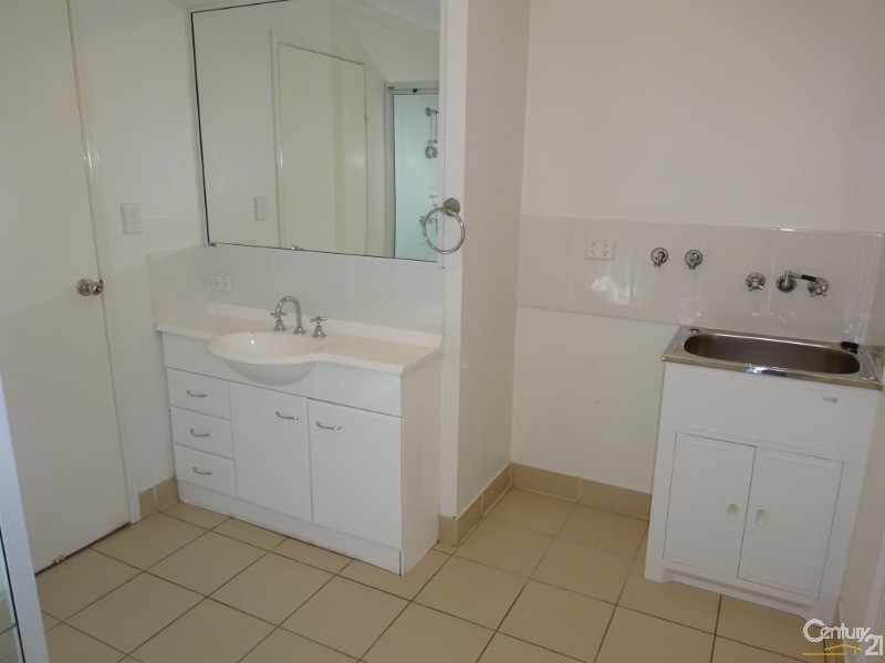 29 Eungella Court, Bushland Beach QLD 4818