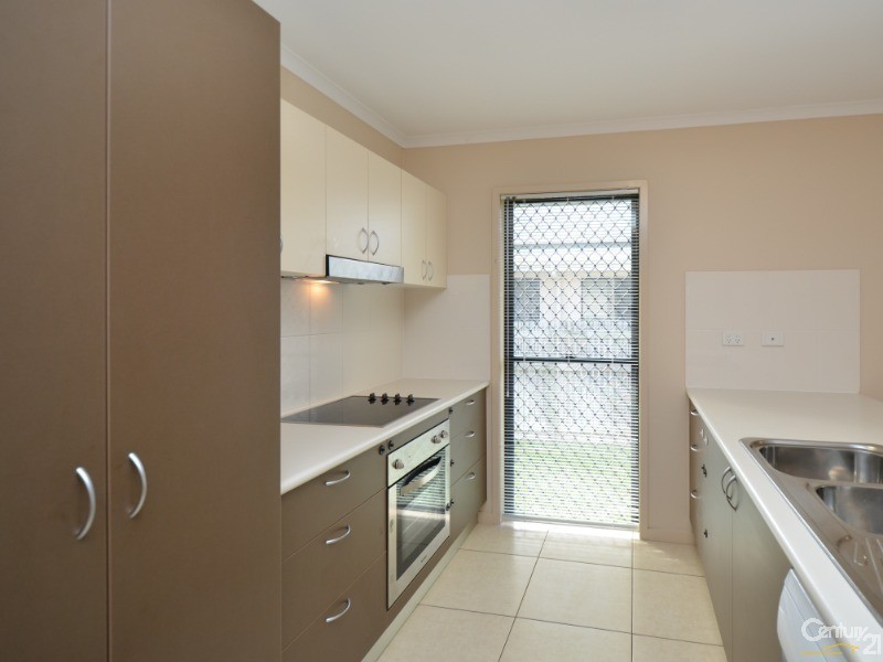 1 Kroymans Drive, Mount Louisa QLD 4814