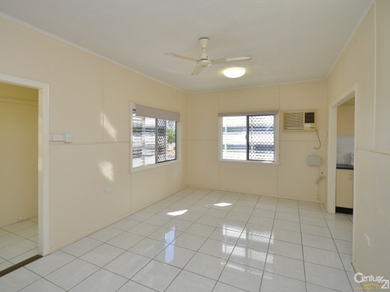 48 McLean Street, Gulliver QLD 4812