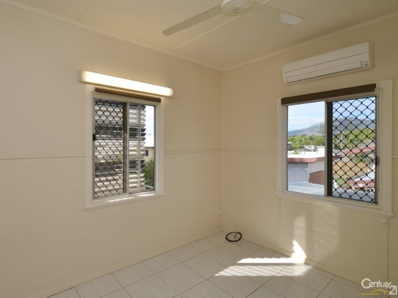 48 McLean Street, Gulliver QLD 4812