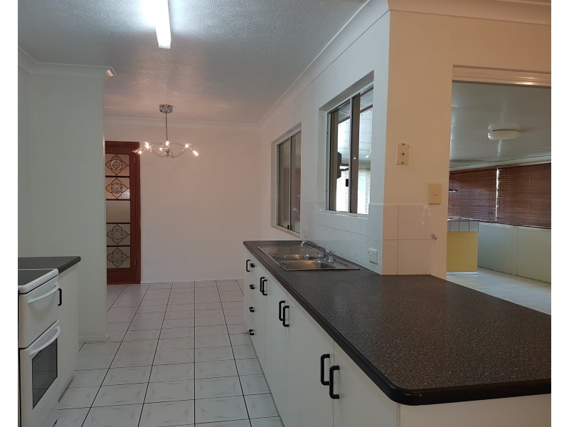 1 Martello Drive, Kirwan QLD 4817