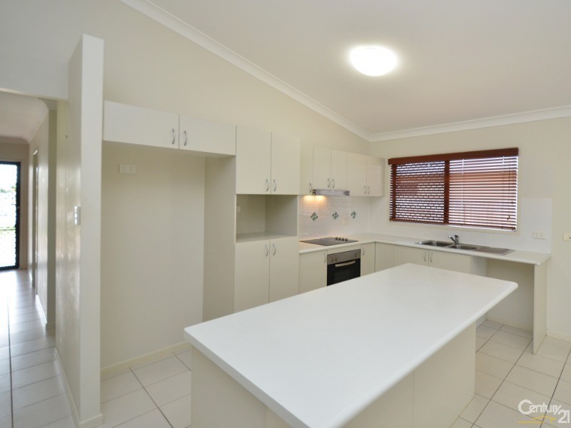 39 Tipperary Street, Burdell QLD 4818