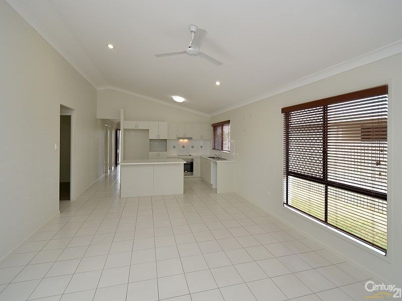 39 Tipperary Street, Burdell QLD 4818