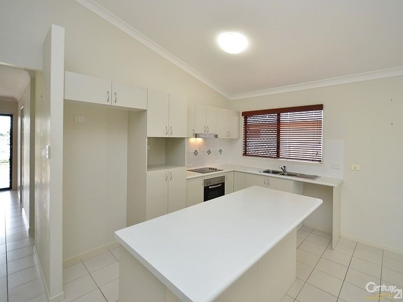 39 Tipperary Street, Burdell QLD 4818