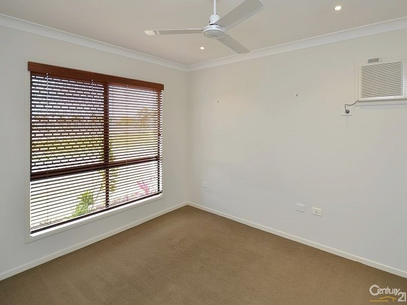 39 Tipperary Street, Burdell QLD 4818