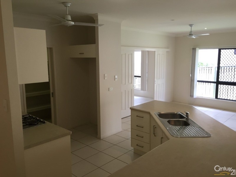 28 Jindalee Crescent, Douglas QLD 4814