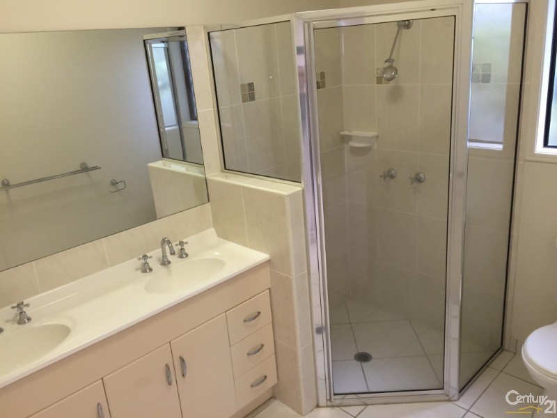 28 Jindalee Crescent, Douglas QLD 4814