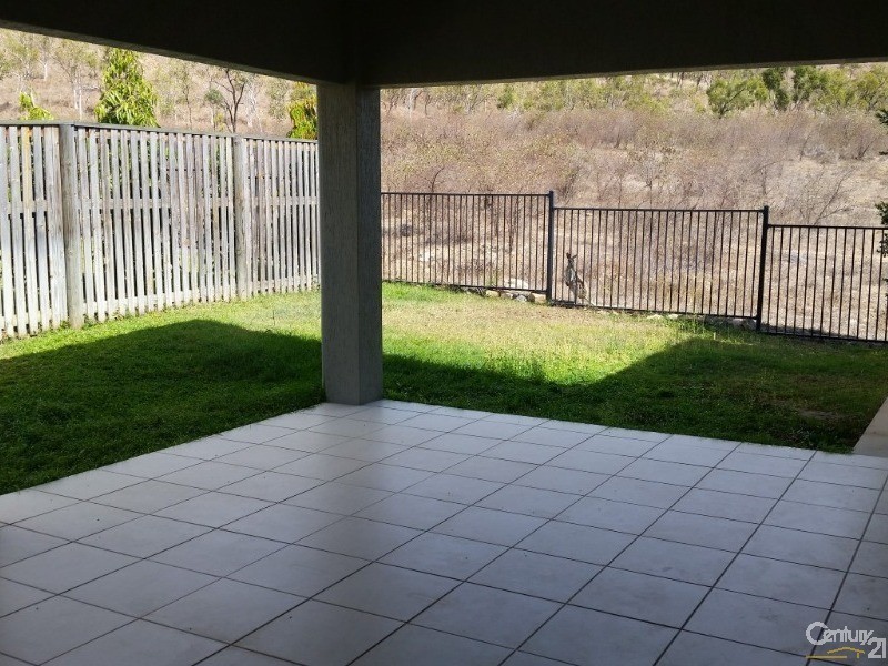 28 Jindalee Crescent, Douglas QLD 4814