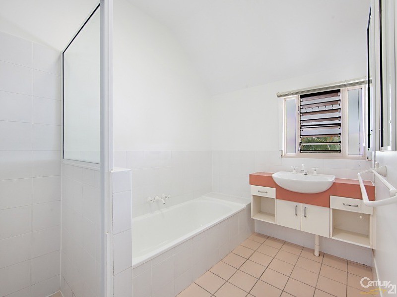 17 Glebe Place, Kirwan QLD 4817