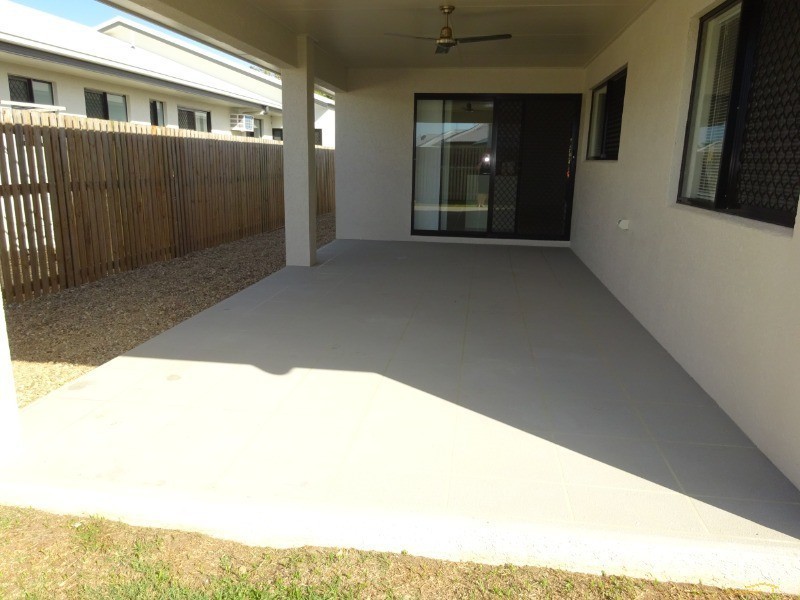 4 Kahana Avenue, Burdell QLD 4818