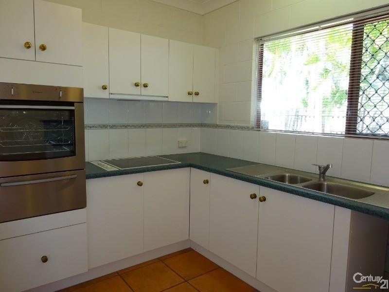 2 Clarence Court, Kirwan QLD 4817