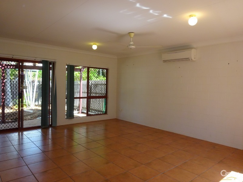 2 Clarence Court, Kirwan QLD 4817