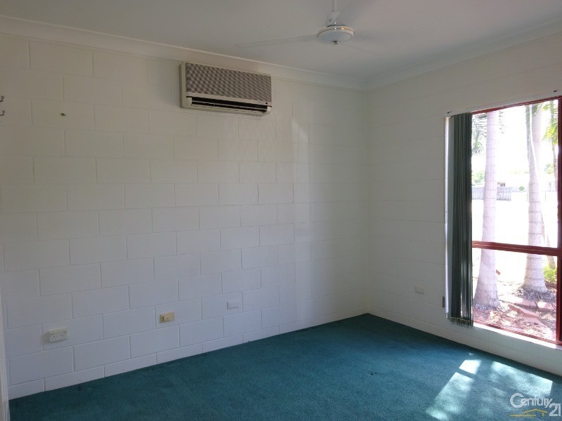 2 Clarence Court, Kirwan QLD 4817