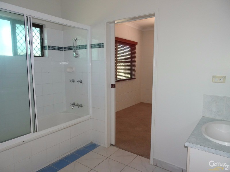 5 Belron Court, Burdell QLD 4818