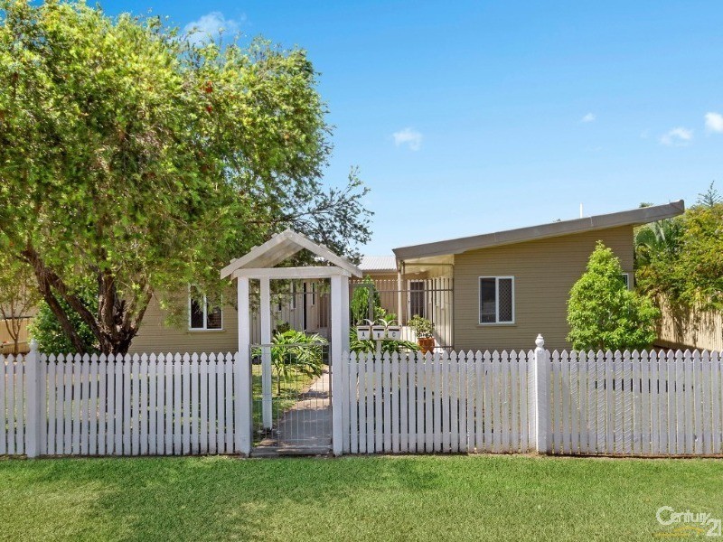 A36 Ralston Street, West End QLD 4810