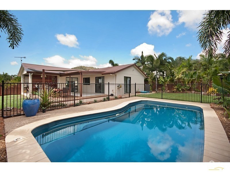 10 Buller Close, Mount Louisa QLD 4814