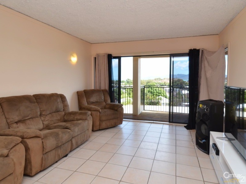 6/27 Gilbert Crescent, Castle Hill QLD 4810