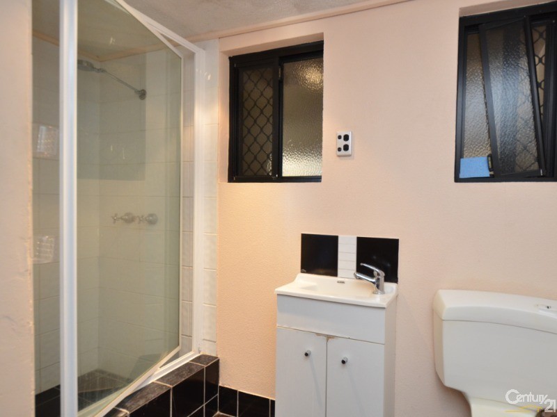 6/27 Gilbert Crescent, Castle Hill QLD 4810