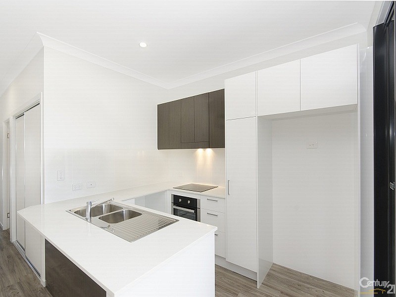 1/159 Eyre Street, North Ward QLD 4810