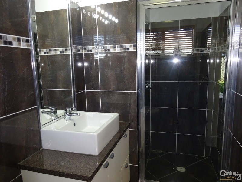 28  Ulysses Drive, Mount Louisa QLD 4814