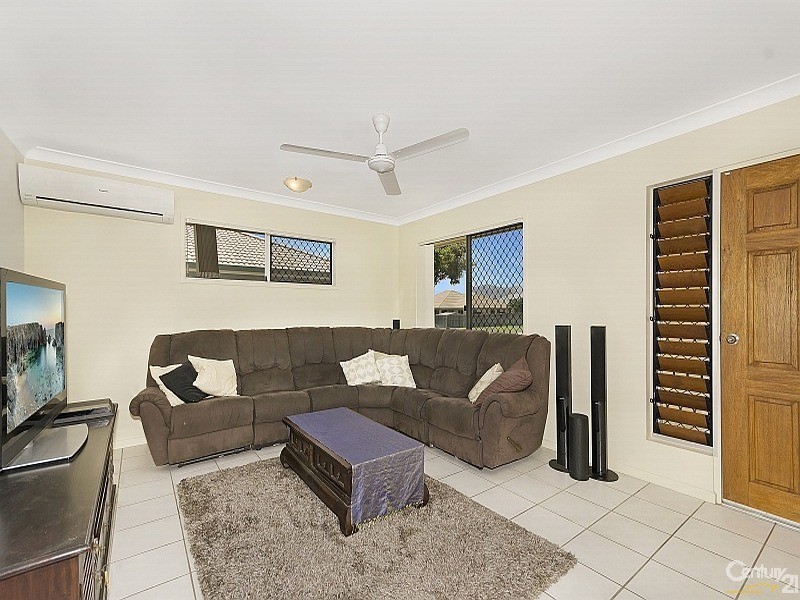 27 Elphinstone Drive, Kirwan QLD 4817