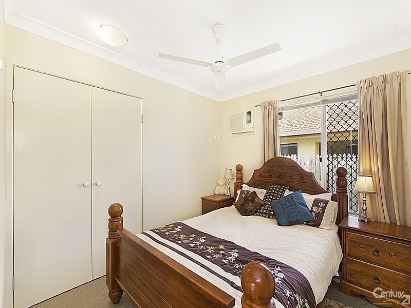 27 Elphinstone Drive, Kirwan QLD 4817