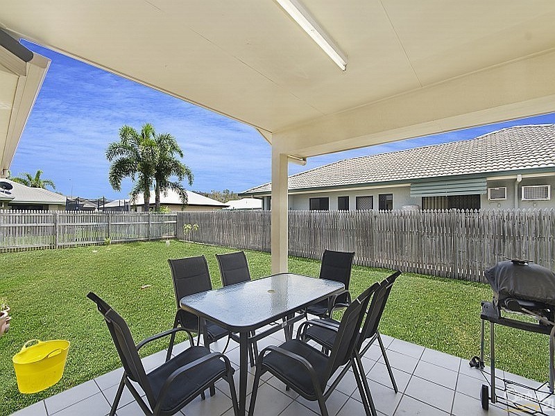 27 Elphinstone Drive, Kirwan QLD 4817
