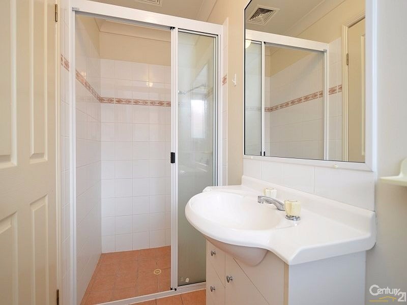 18 Cavill Avenue, Kirwan QLD 4817