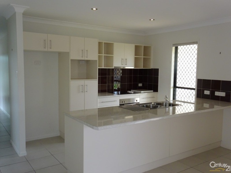 52 Kinnardy Street, Burdell QLD 4818