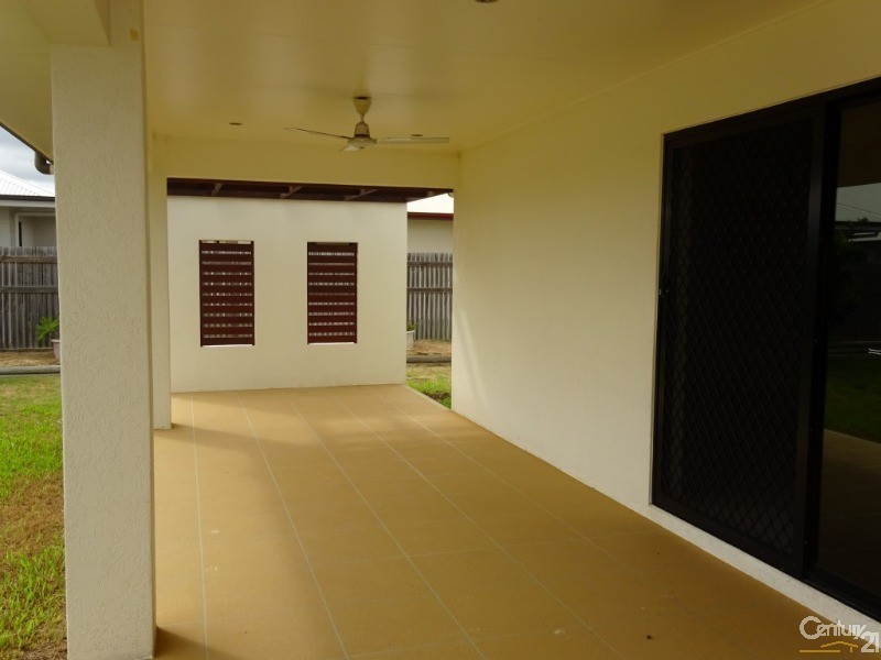 52 Kinnardy Street, Burdell QLD 4818