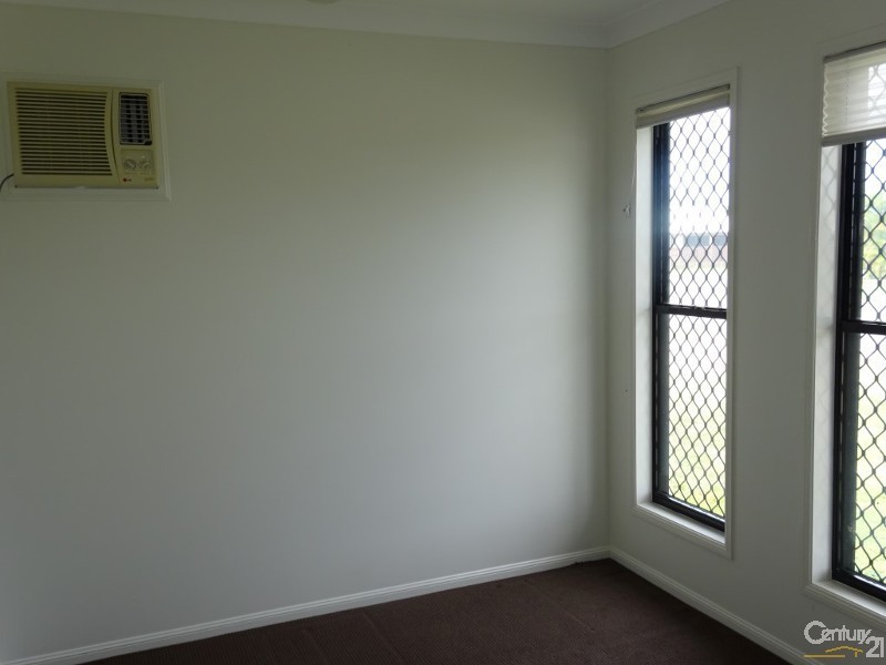 52 Kinnardy Street, Burdell QLD 4818