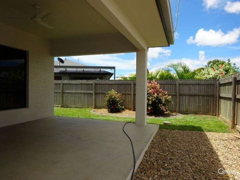 23 Stephanie Street, Rasmussen QLD 4815