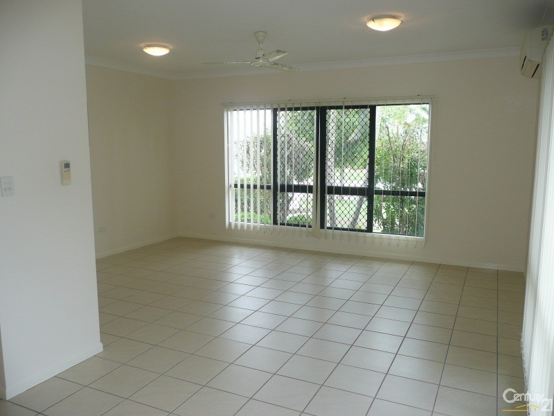 5 Aird Street, Kirwan QLD 4817