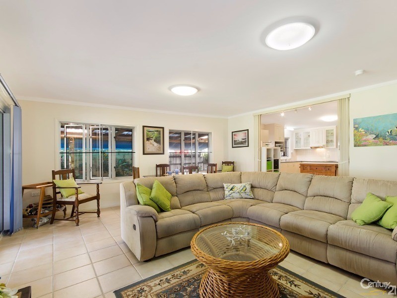26 The Esplanade, Toolakea QLD 4818
