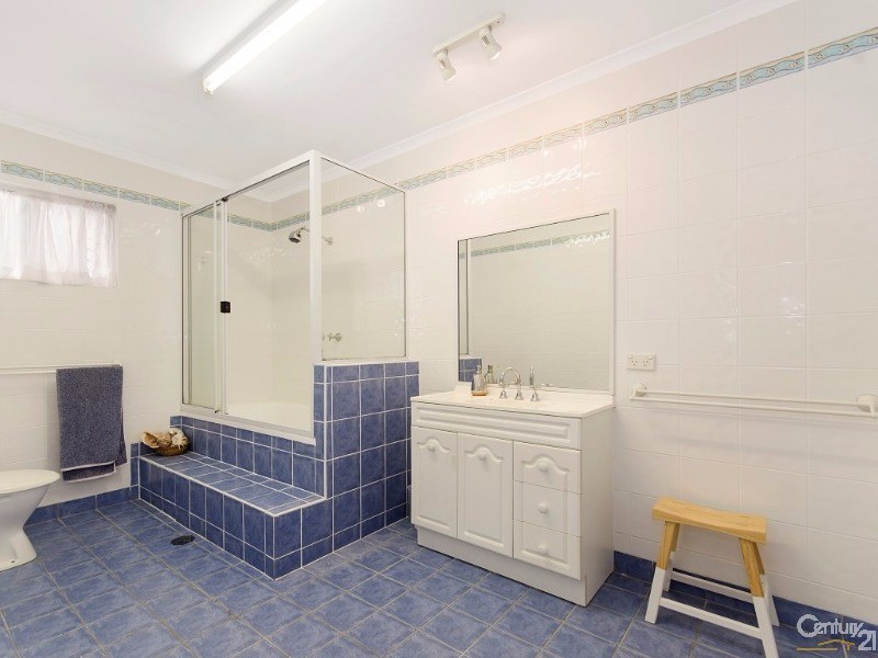 26 The Esplanade, Toolakea QLD 4818