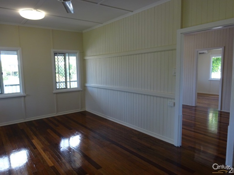 130 Kings Road, Hyde Park QLD 4812