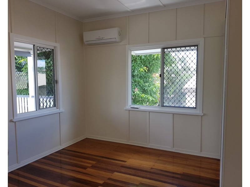 130 Kings Road, Hyde Park QLD 4812