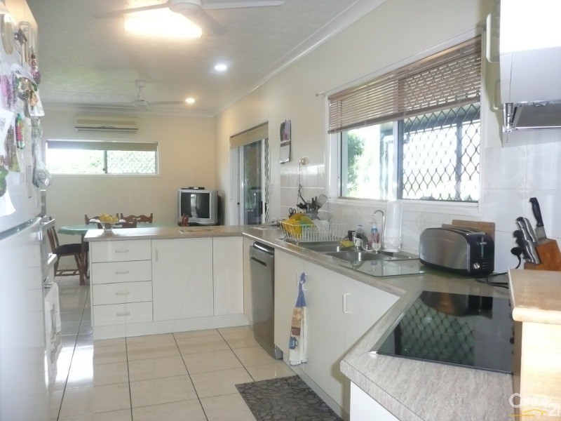 28 Nettleton Street, Mount Louisa QLD 4814