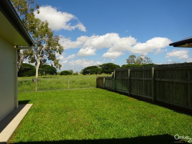 75 Springbrook Parade, Idalia QLD 4811