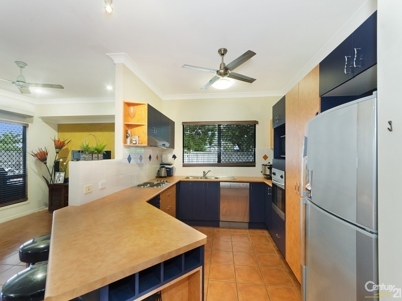 27 Woodlake Avenue, Kirwan QLD 4817