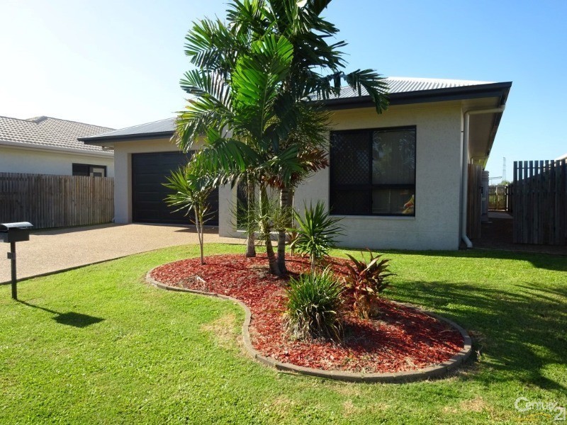 8 Corang Way, Kelso QLD 4815