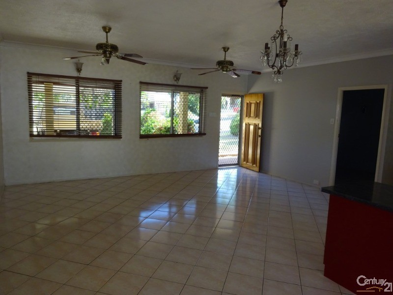 6 Pingel Court, Cranbrook QLD 4814