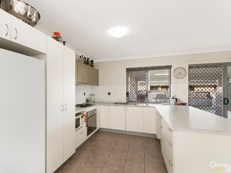 21 Romboli Court, Burdell QLD 4818