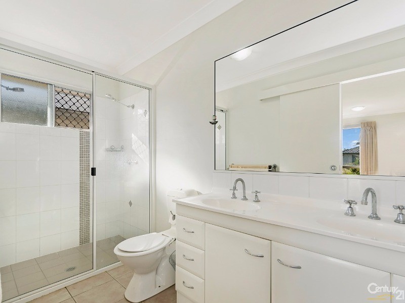 21 Romboli Court, Burdell QLD 4818