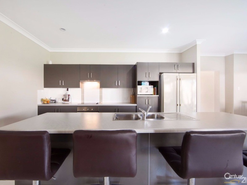 14 Oculina Street, Burdell QLD 4818