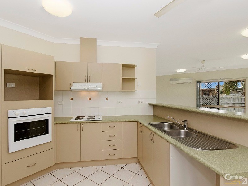 12 Pinnata Place, Kirwan QLD 4817