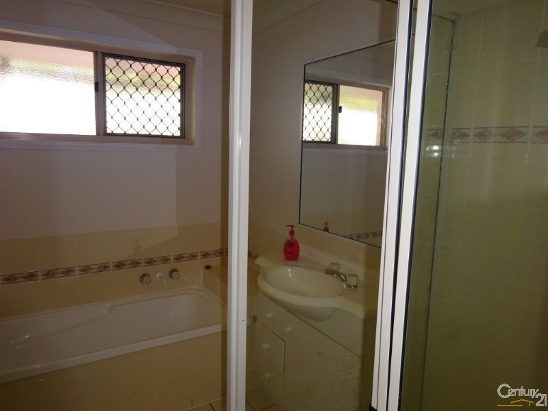 56 Sheperd Circuit, Kirwan QLD 4817