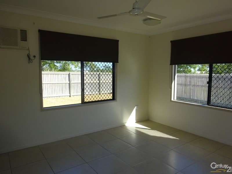 13 Barra Court, Mount Louisa QLD 4814