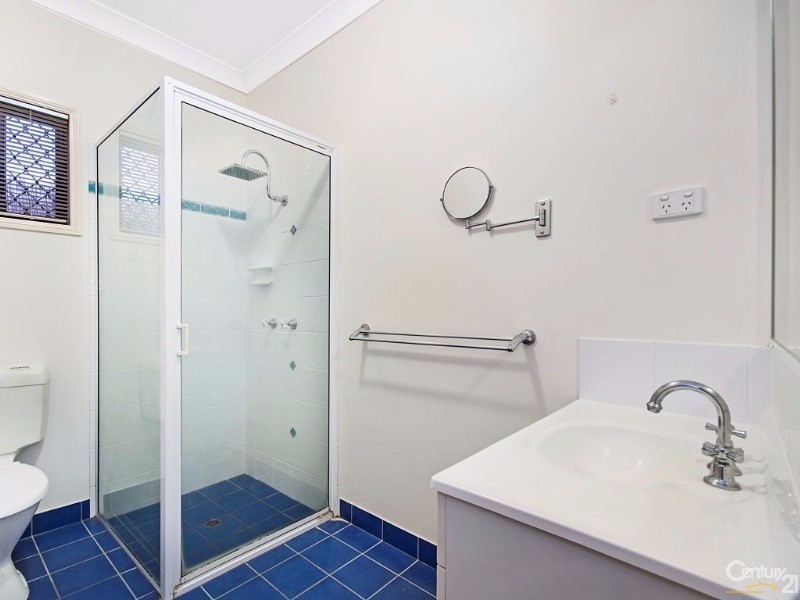 27 Riley Circuit, Kirwan QLD 4817